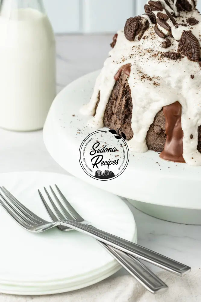 Cookies and Cream Bundt Cake with Oreos