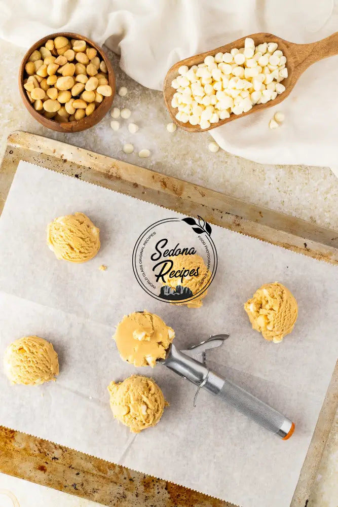 White Chocolate Macadamia Nut Cookies