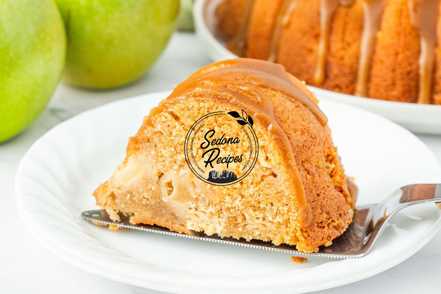 Caramel Apple Bundt Cake