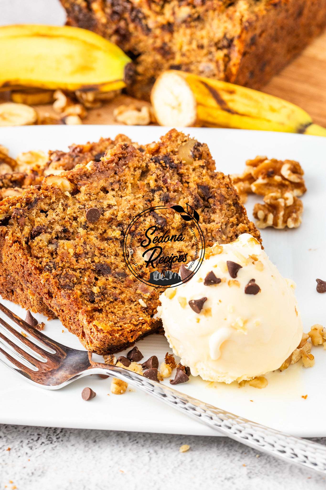 Banana Bread with Streusel Topping