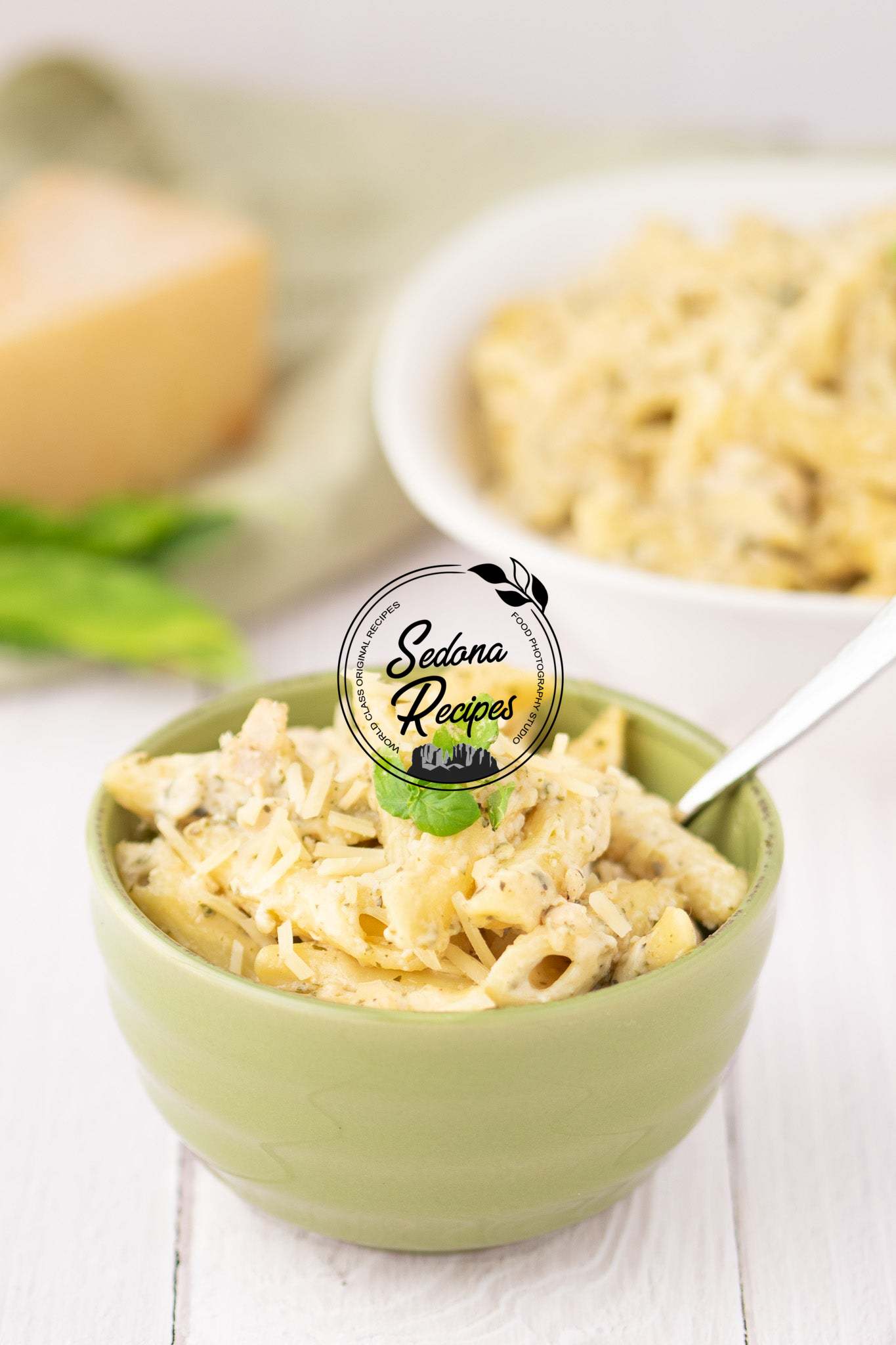 Creamy Chicken Pesto Pasta - Semi-Exclusive Set 2