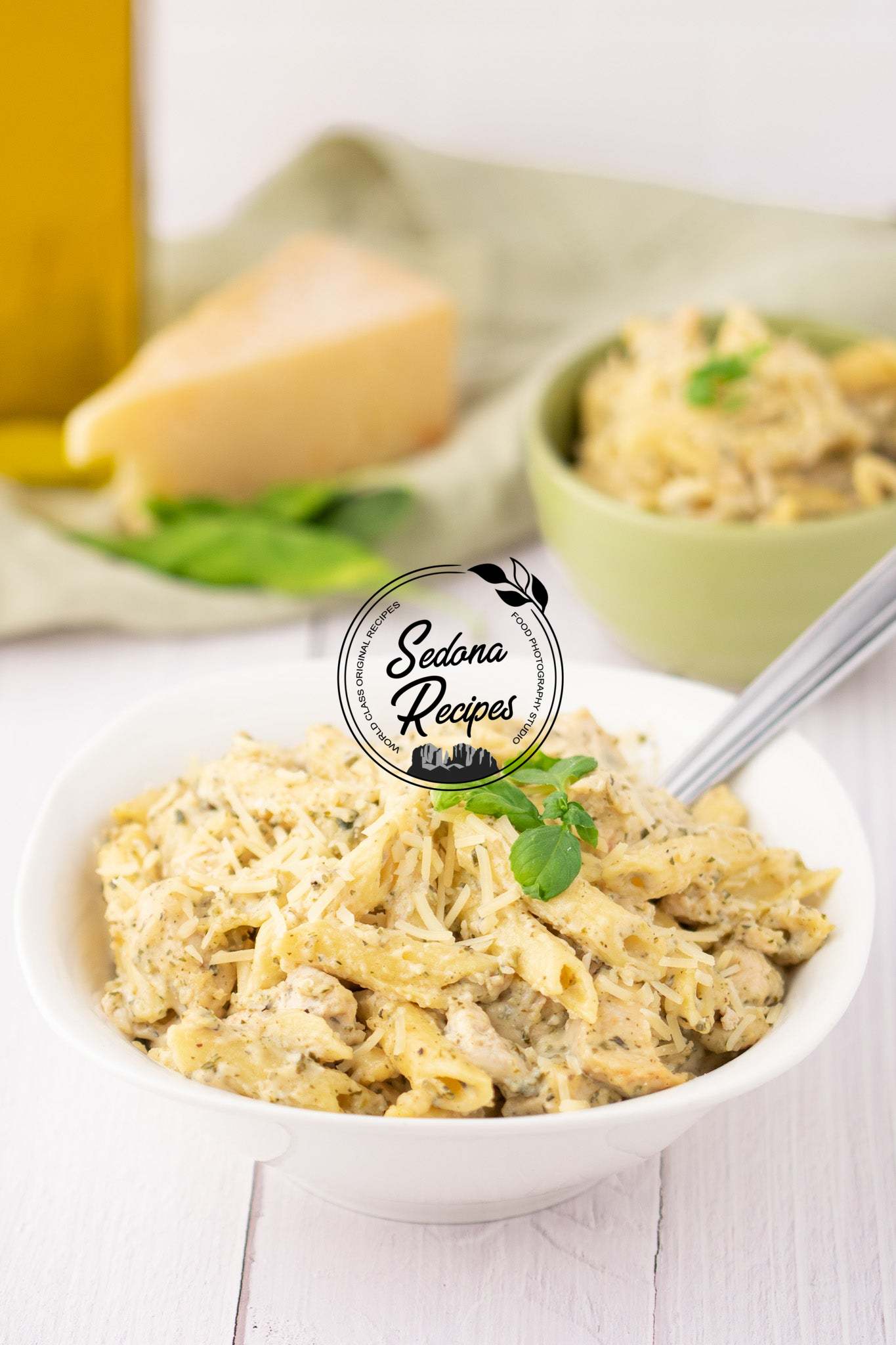 Creamy Chicken Pesto Pasta - Semi-Exclusive Set 2