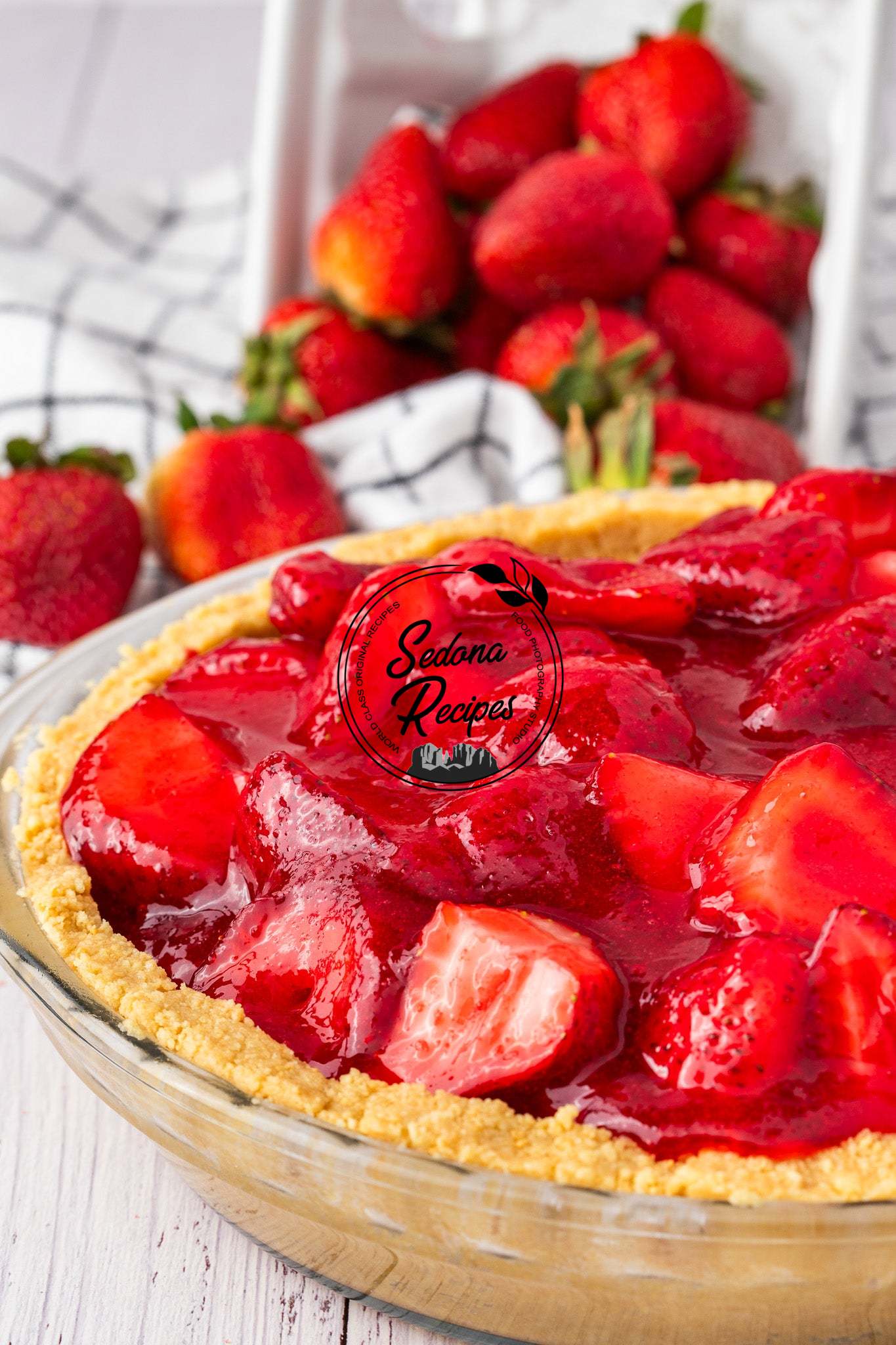 Fresh Strawberry Pie (No Bake)