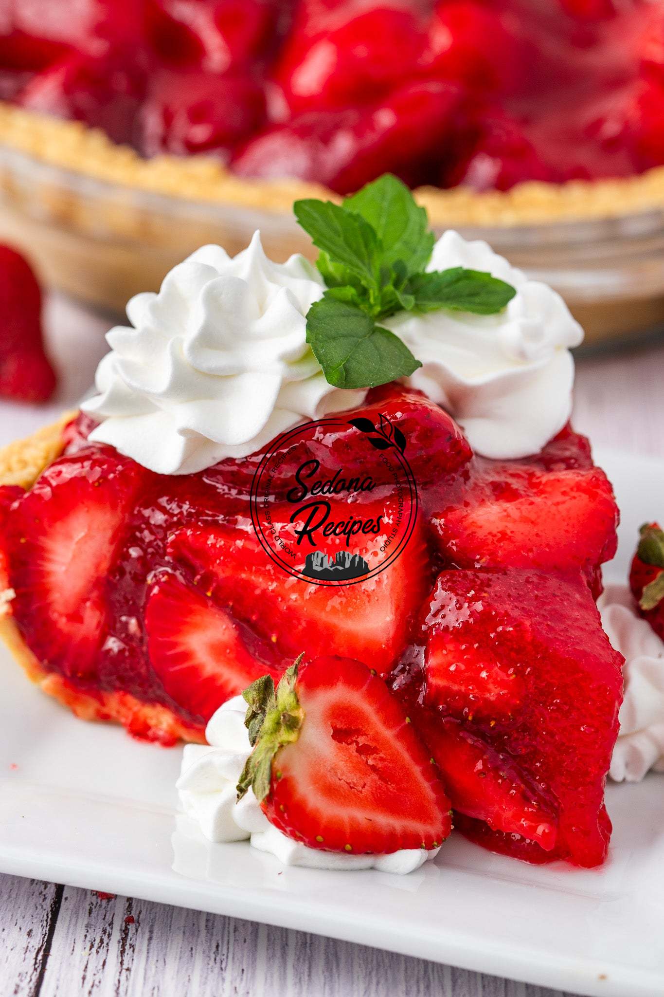 Fresh Strawberry Pie (No Bake)