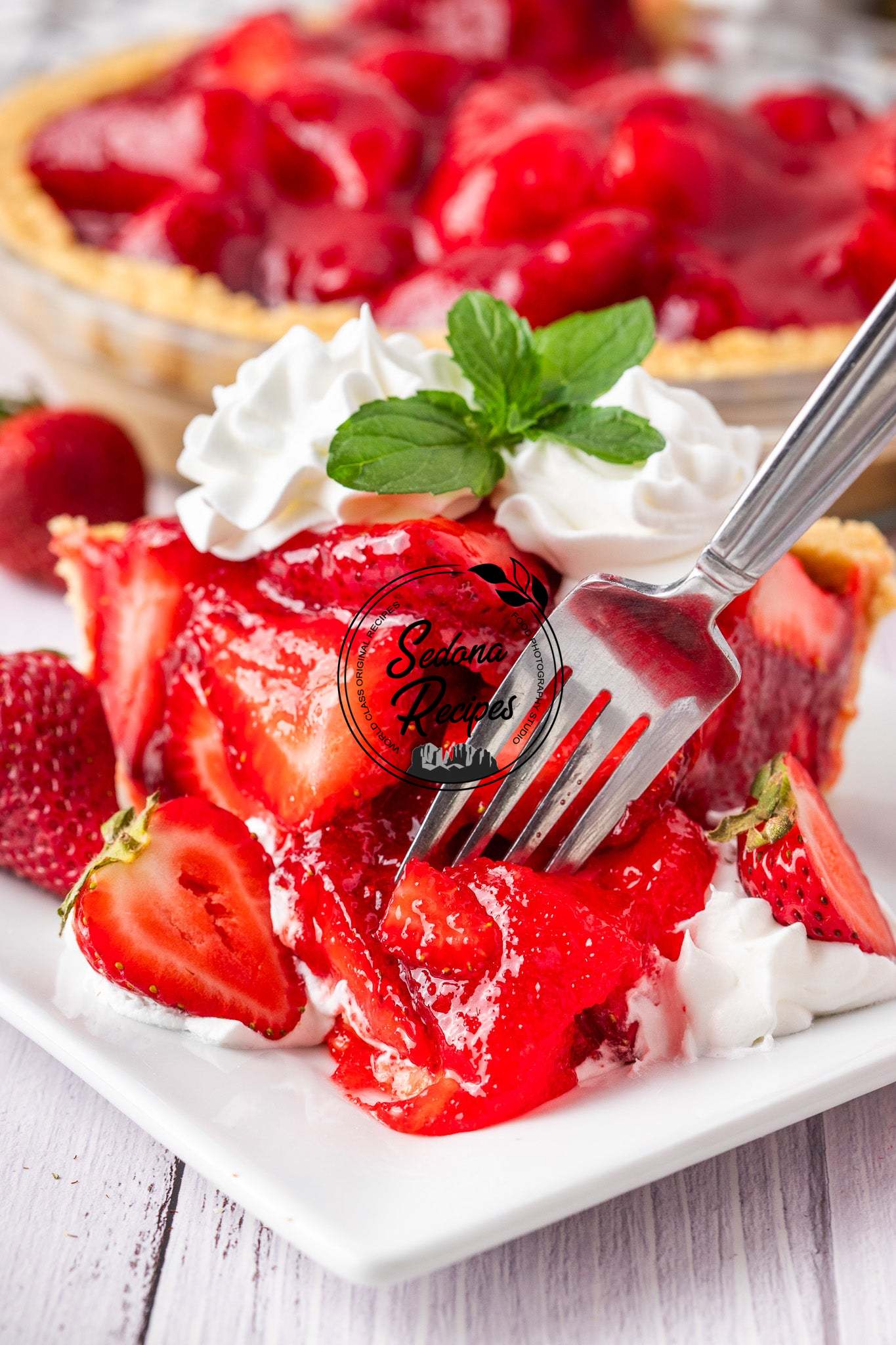 Fresh Strawberry Pie (No Bake)