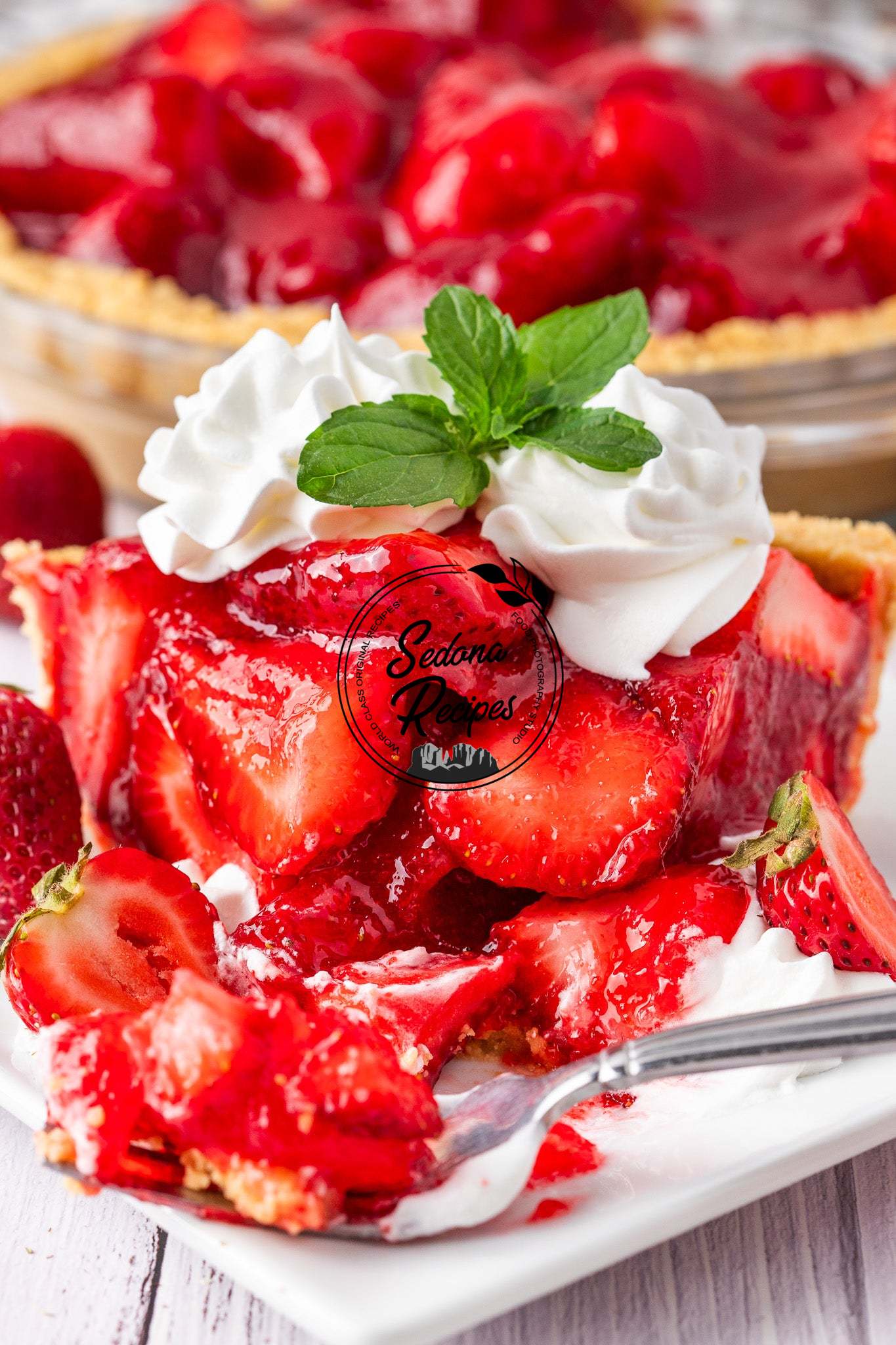 Fresh Strawberry Pie (No Bake)