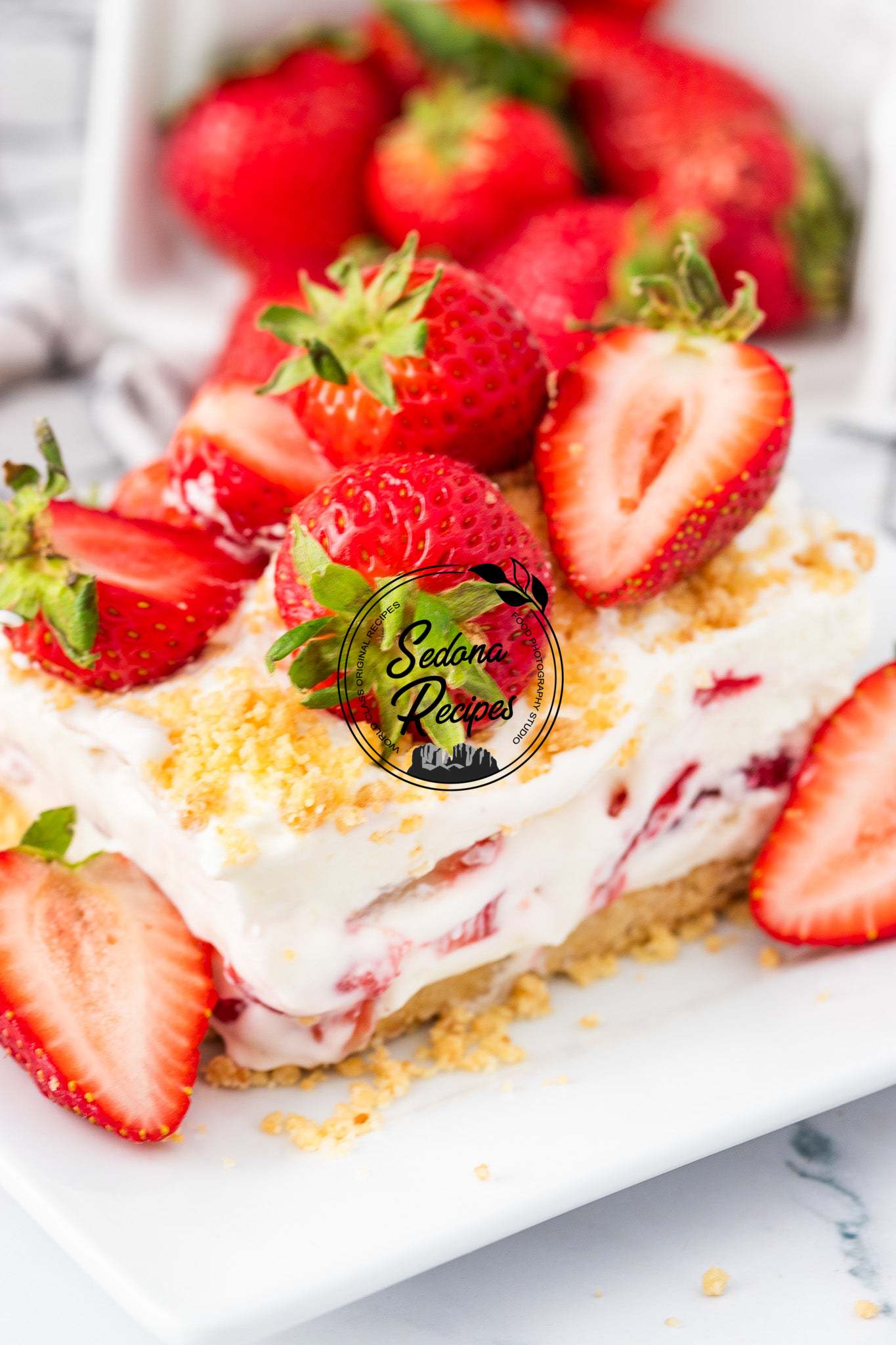 Strawberry Cheesecake Lasagna (No Bake)