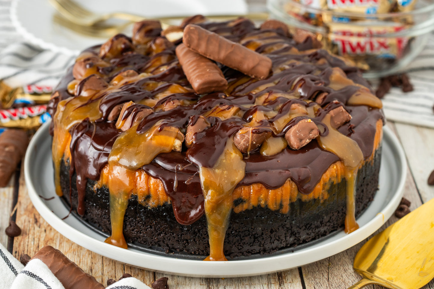 Twix Cheesecake with Oreo Crust