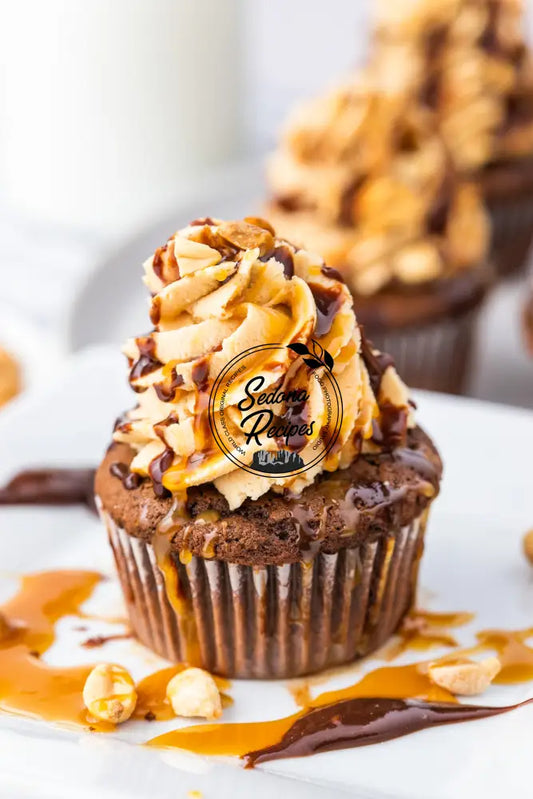 Candy Bar Cupcakes