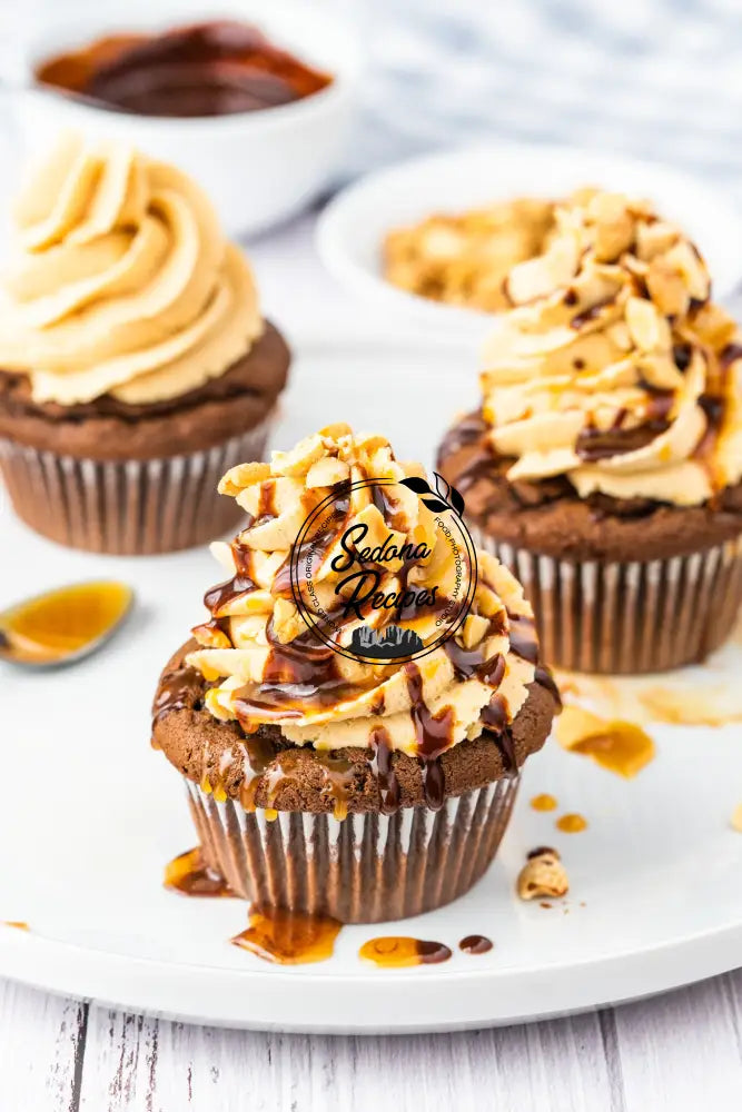 Candy Bar Cupcakes