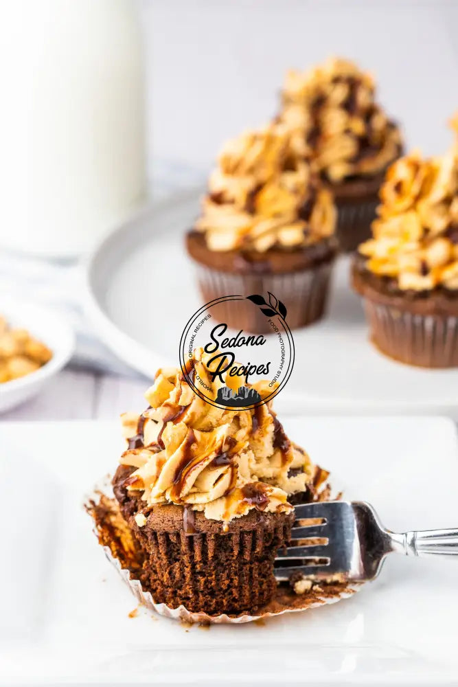 Candy Bar Cupcakes