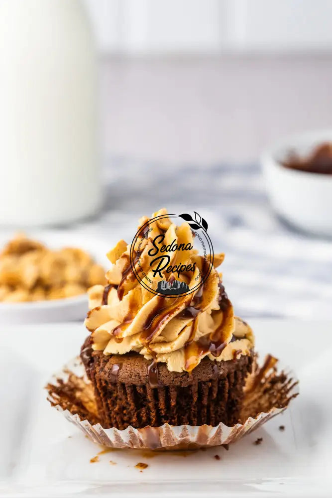 Candy Bar Cupcakes