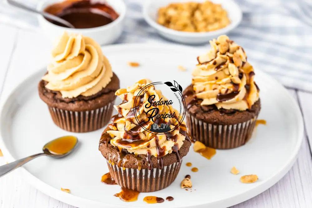 Candy Bar Cupcakes