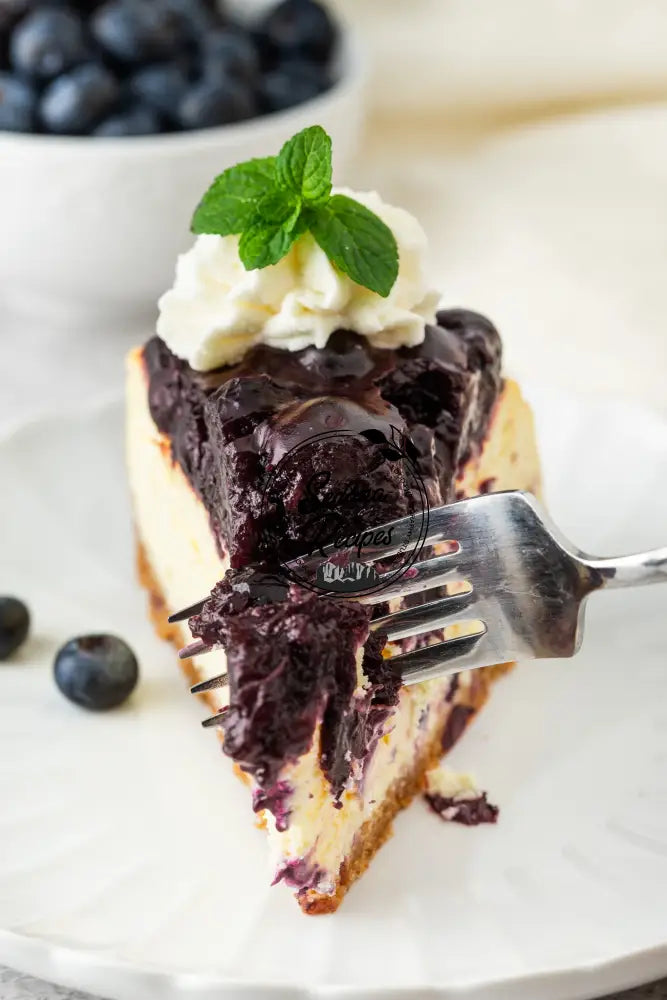Classic Blueberry Cheesecake