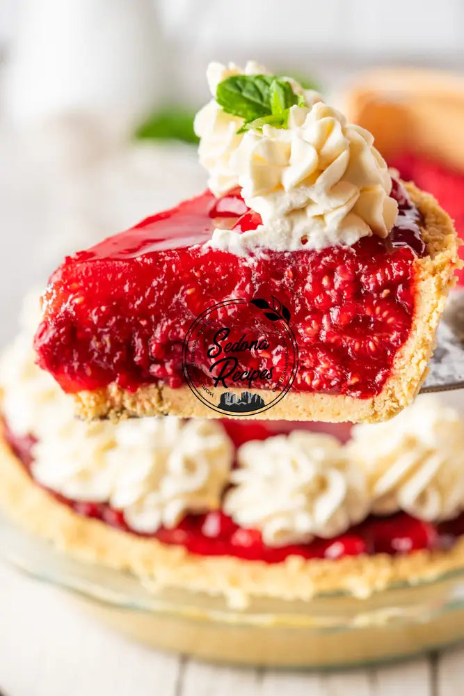 Fresh Raspberry Pie (No Bake)