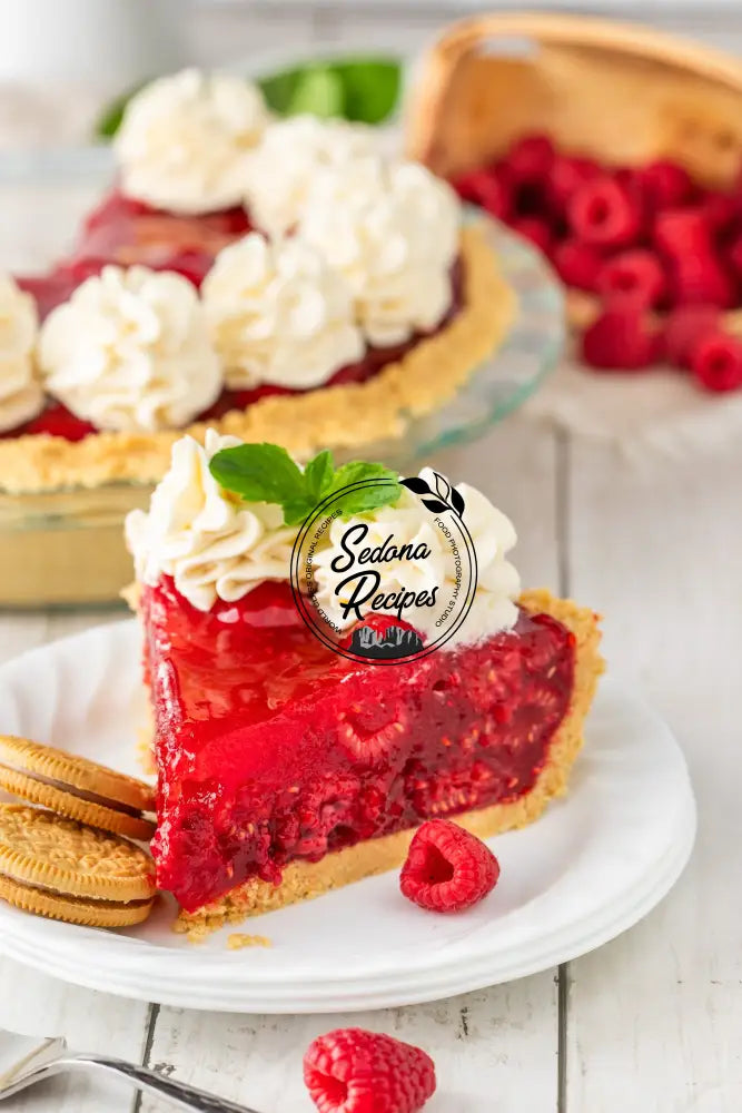 Fresh Raspberry Pie (No Bake)