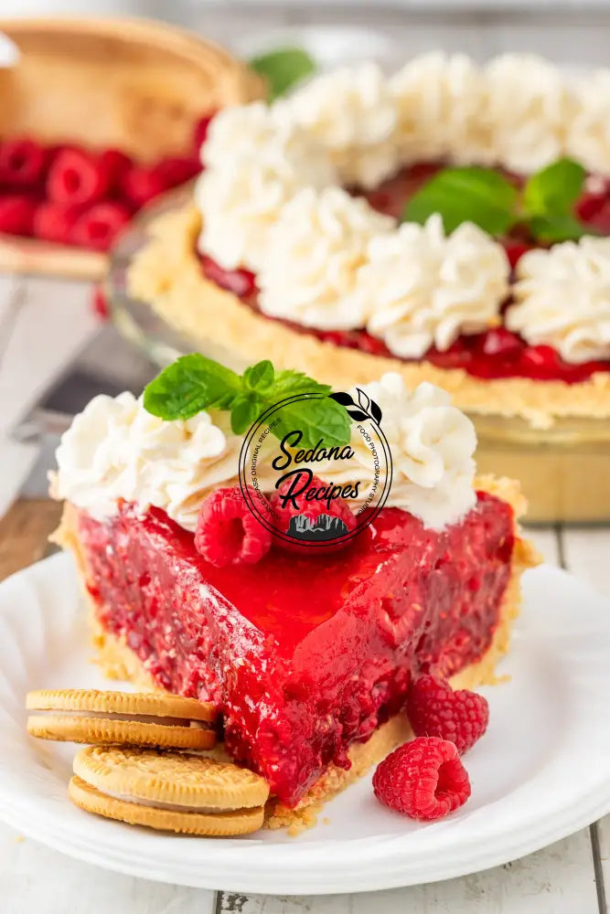 Fresh Raspberry Pie (No Bake)