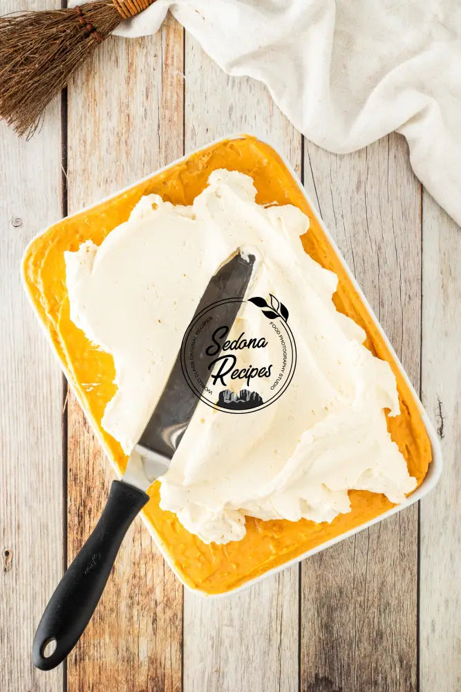 Harry Potter Butterbeer Poke Cake