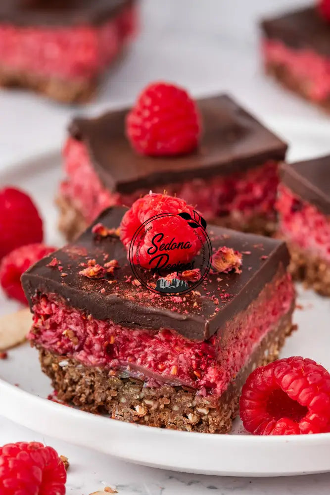 Healthy Chocolate Raspberry Bars (No-bake)