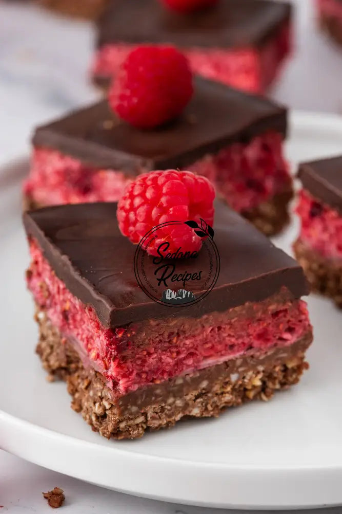 Healthy Chocolate Raspberry Bars (No-bake)