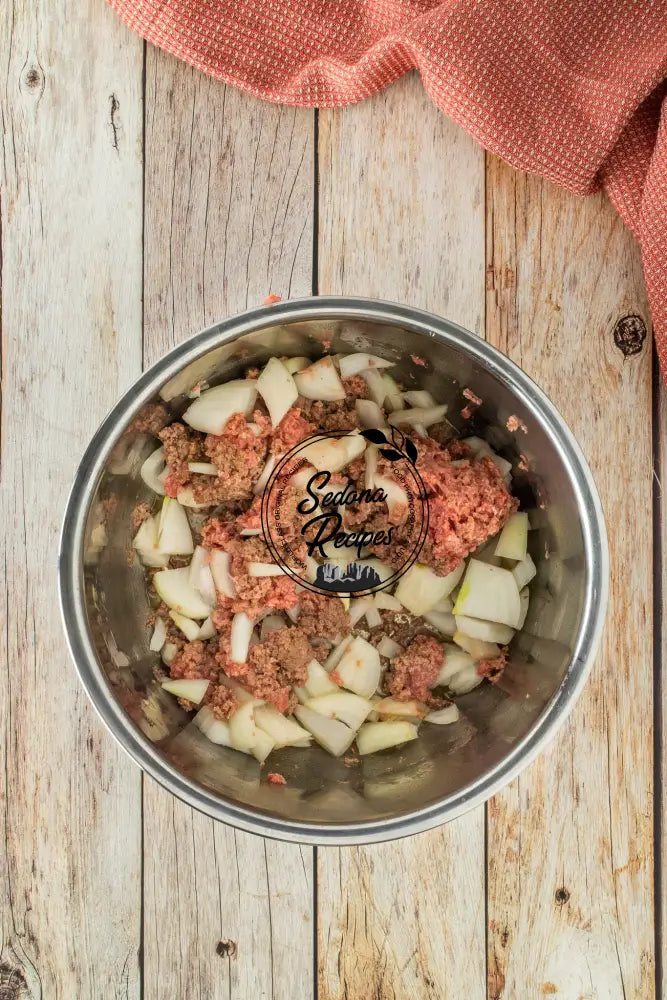 Hearty Mild Chili Con Carne with Roasted Corn