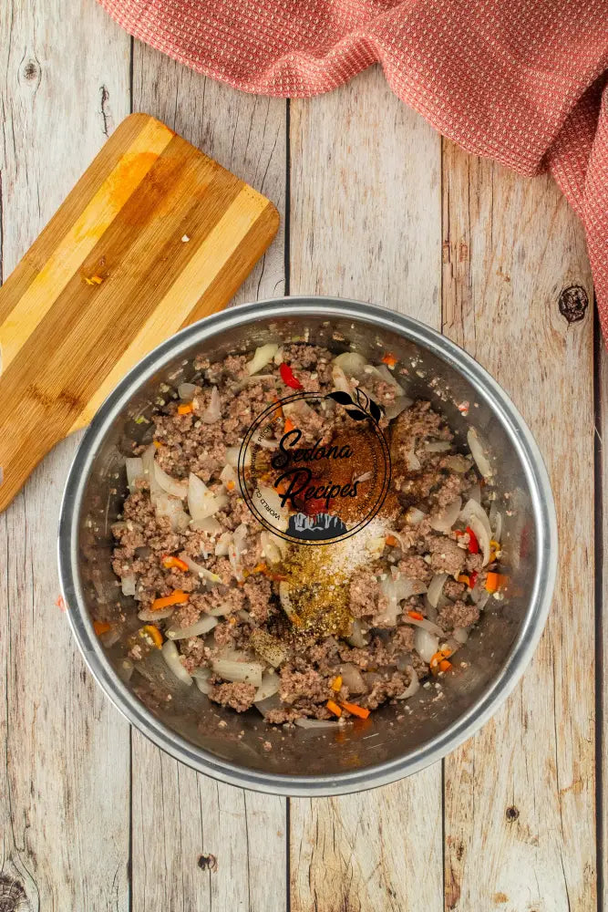 Hearty Mild Chili Con Carne with Roasted Corn