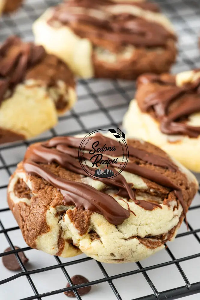 Marbled Chocolate Cheesecake Cookies