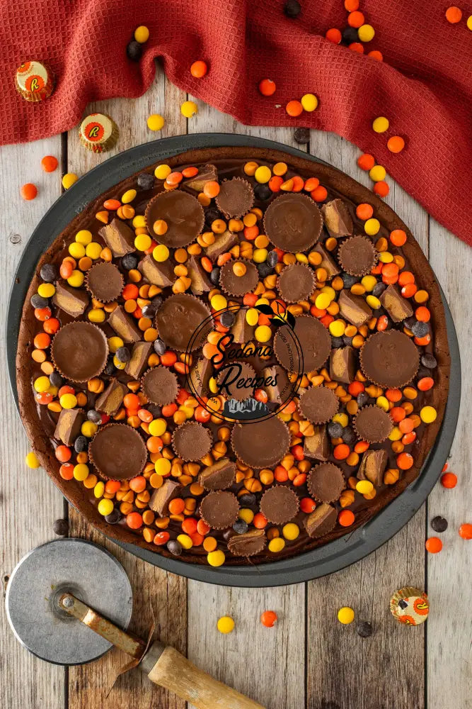 Reese’s Fudge Brownie Pizza