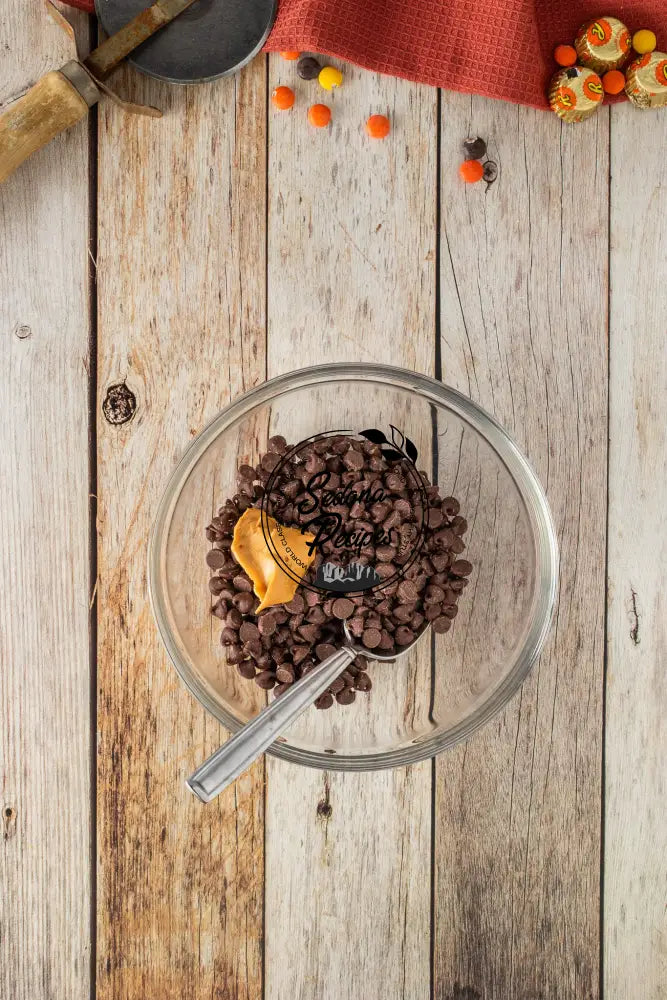 Reese’s Fudge Brownie Pizza