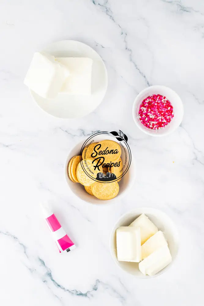 Valentine Oreo Truffles (No Bake)