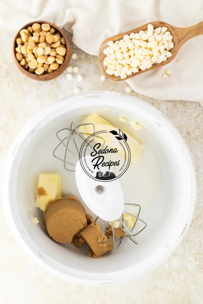 White Chocolate Macadamia Nut Cookies